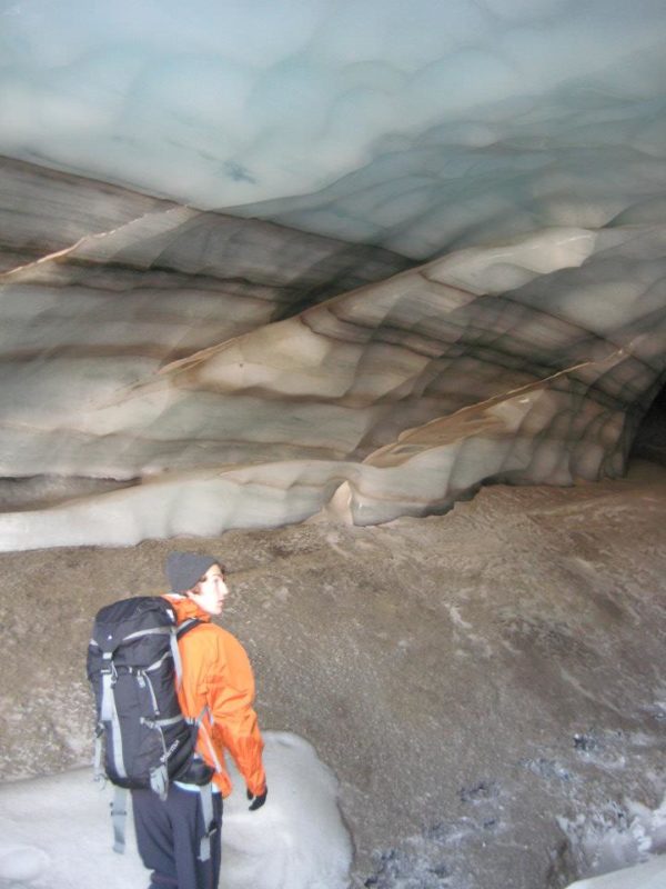 Students on study abroad in Iceland learning about glaciers, climate change and sustainability